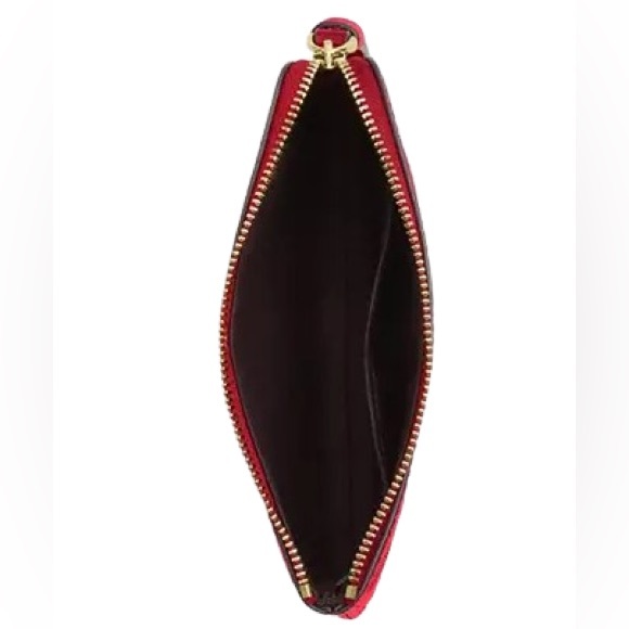 NWT Coach Corner Zip In Signature Leather Authentic Limited Edition 6.25” X 4” - Picture 4 of 5